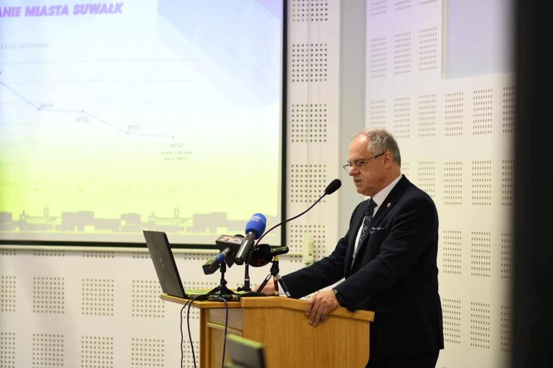 Prezydent Suwałk z wotum zaufania i absolutorium za 2024 rok
