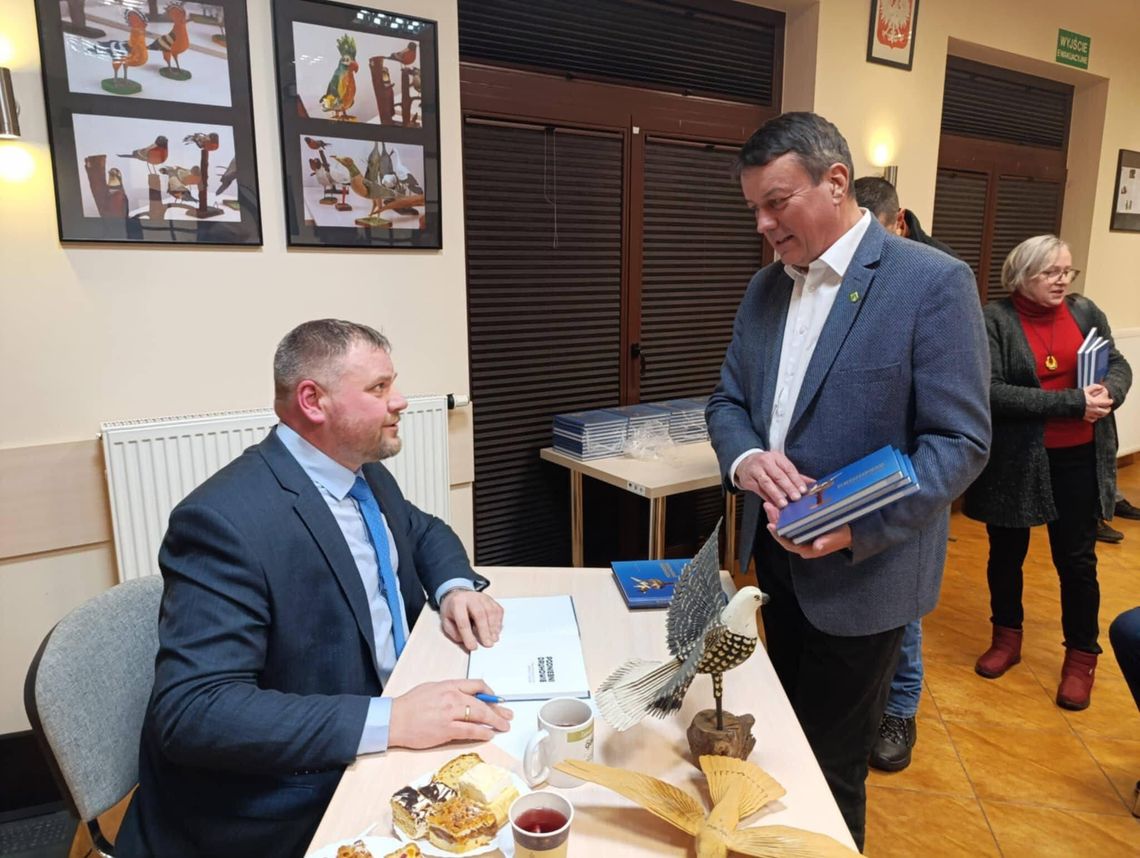 Promocja książki o Antonim Kurzynie w Krzywem