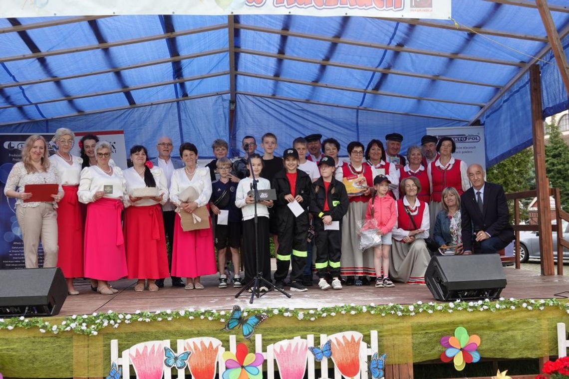 🎉👨👩👧👦 Rodzinna atmosfera i mnóstwo atrakcji. Festyn „Mama, Tata, Dziadkowie i Ja” w Raczkach za nami 🎉👨👩👧👦 Rodzinna atmosfera i mnóstwo atrakcji. Festyn „Mama, Tata, Dziadkowie i Ja” w Raczkach za nami