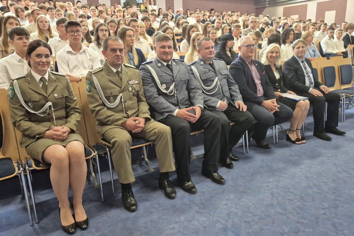 Rok szkolny 2026/2027 rozpoczęty. Straż Graniczna stawia na młodzież ze szkół mundurowych Rok szkolny 2026/2027 rozpoczęty. Straż Graniczna stawia na młodzież ze szkół mundurowych