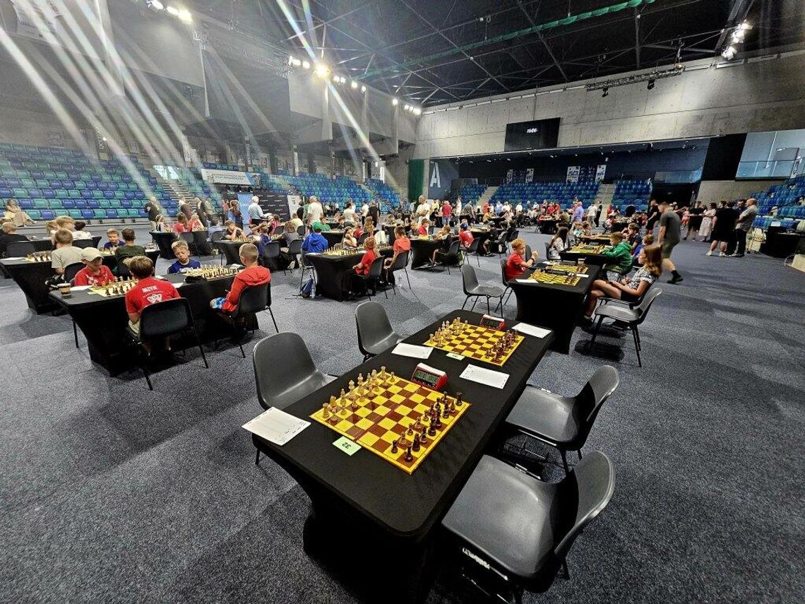 ♟️ Ruszył IX Międzynarodowy Memoriał Ireny Warakomskiej w Szachach ♟️