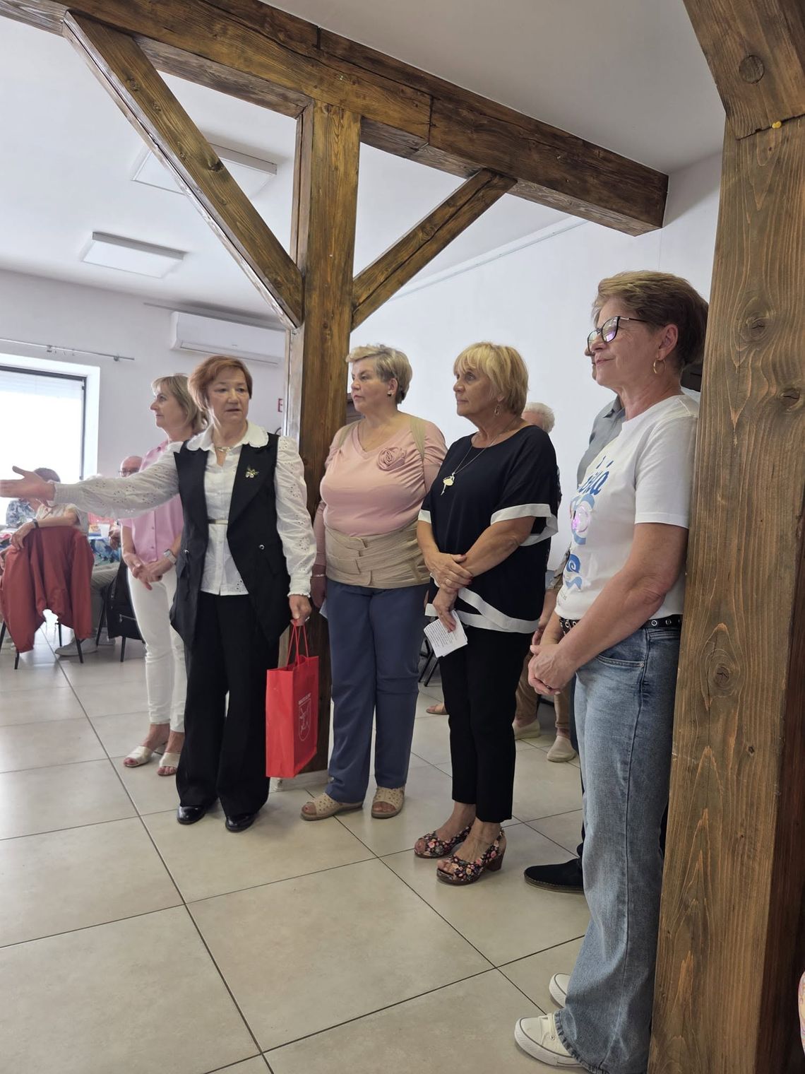 Sejneńscy seniorzy z wizytą studyjną w Sokółce. Wymieniali doświadczenia i poznawali dobre praktyki