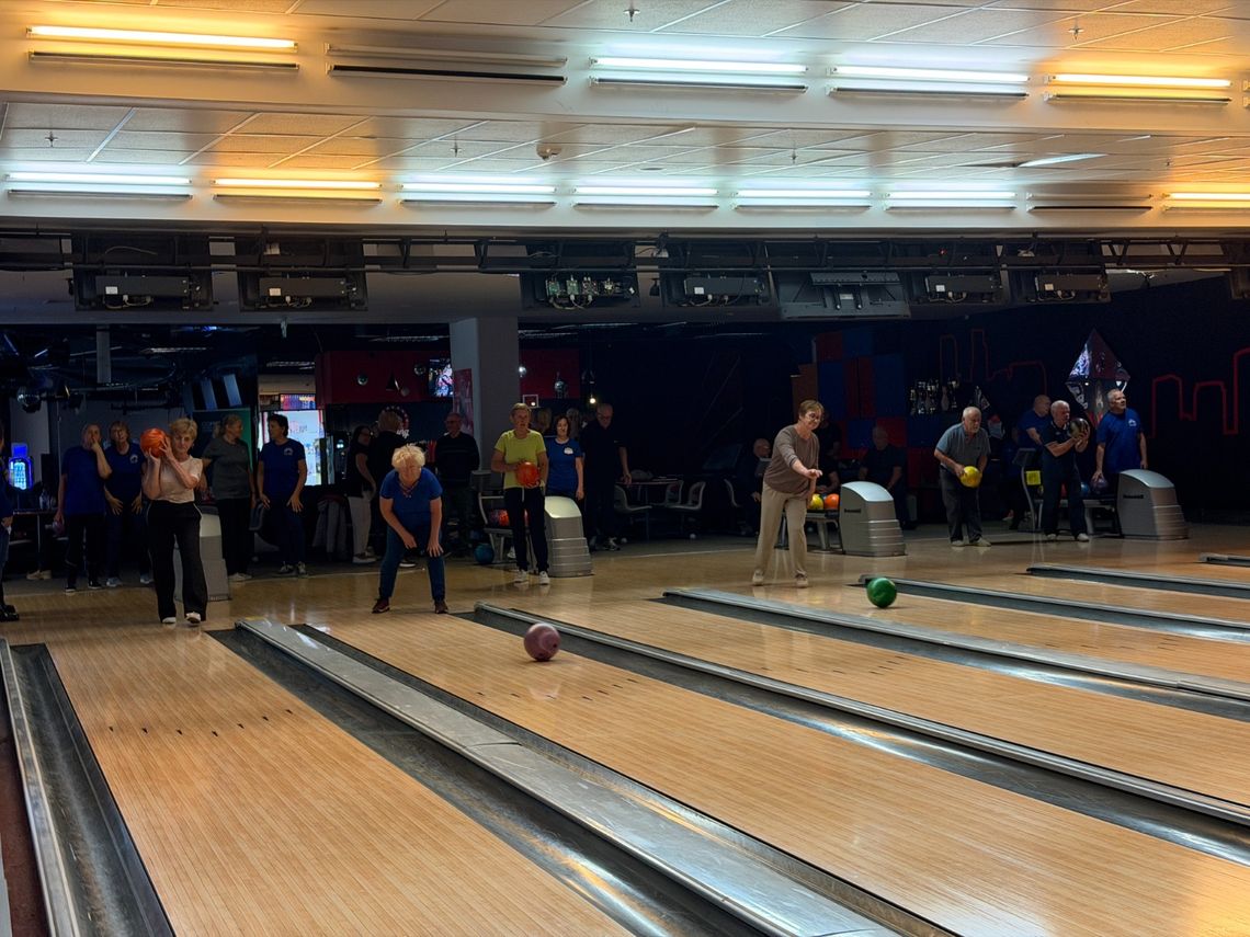 Seniorzy rozpoczęli walkę na torach bowlingowych. Trwa Suwalska Olimpiada Seniorów! Seniorzy rozpoczęli walkę na torach bowlingowych. Trwa Suwalska Olimpiada Seniorów!