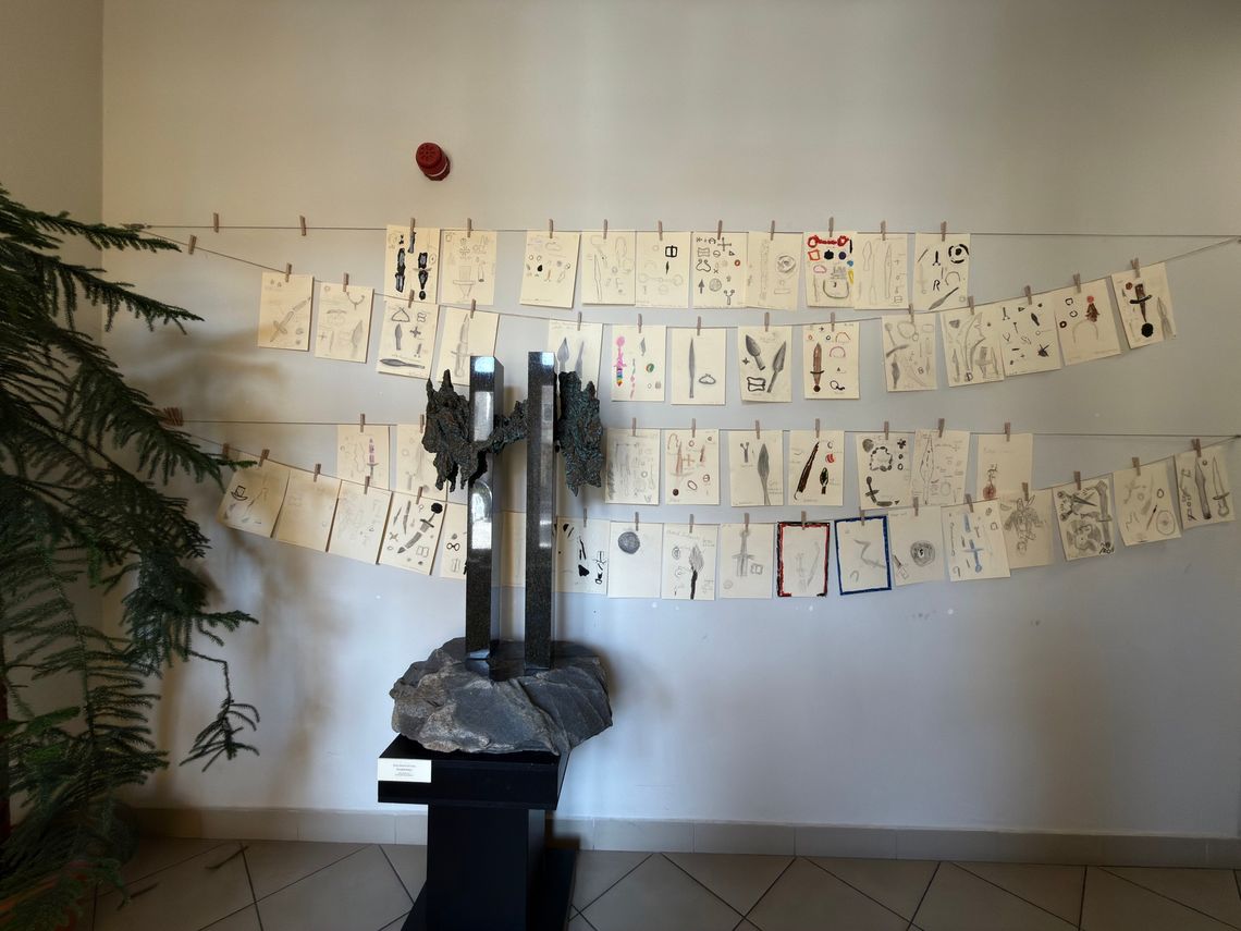 „Skarby z Krukówka” w Muzeum Okręgowym w Suwałkach. Rusza wyjątkowa wystawa prac młodych odkrywców „Skarby z Krukówka” w Muzeum Okręgowym w Suwałkach. Rusza wyjątkowa wystawa prac młodych odkrywców