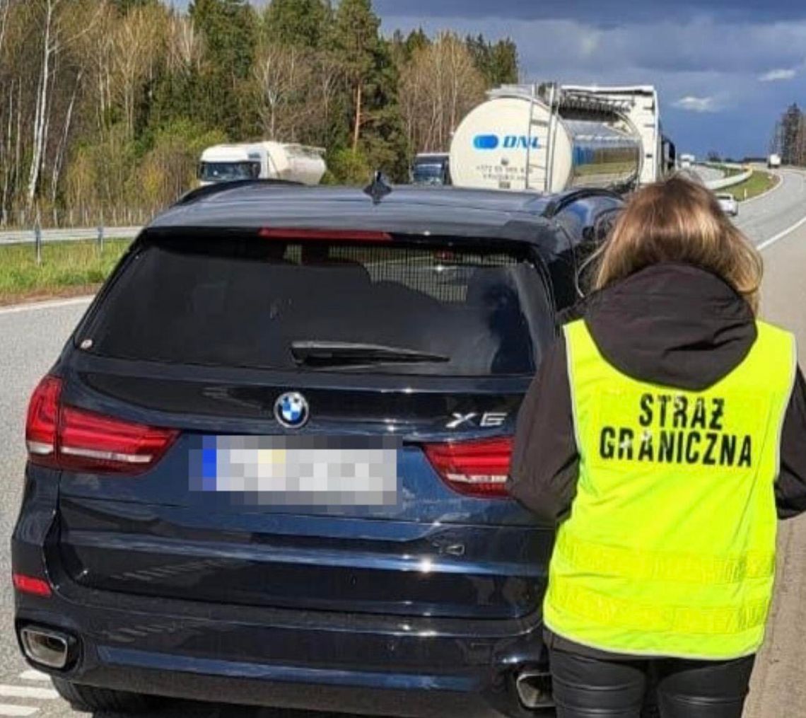 Skradzione BMW odzyskane przy granicy z Litwą