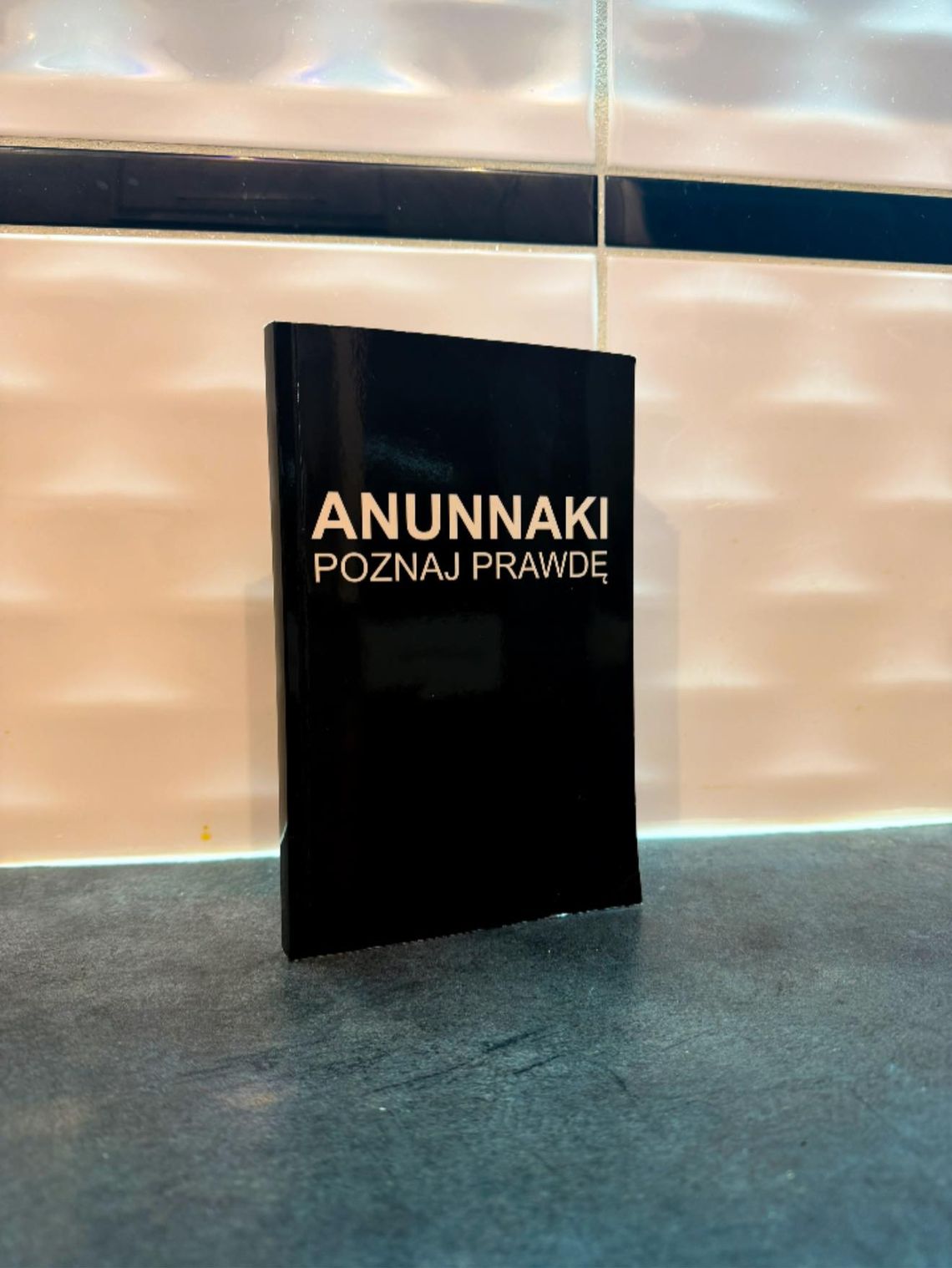 Spotkanie autorskie z Pawłem Książko w Bibliotece Publicznej w Suwałkach Spotkanie autorskie z Pawłem Książko w Bibliotece Publicznej w Suwałkach