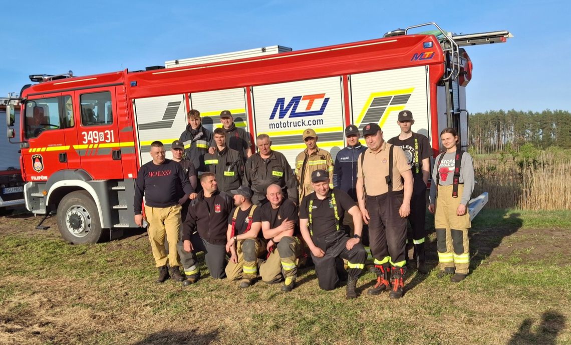 🚒 Strażacy z Suwalszczyzny znów w akcji – trwa dogaszanie pożaru w Biebrzańskim Parku Narodowym! 🔥