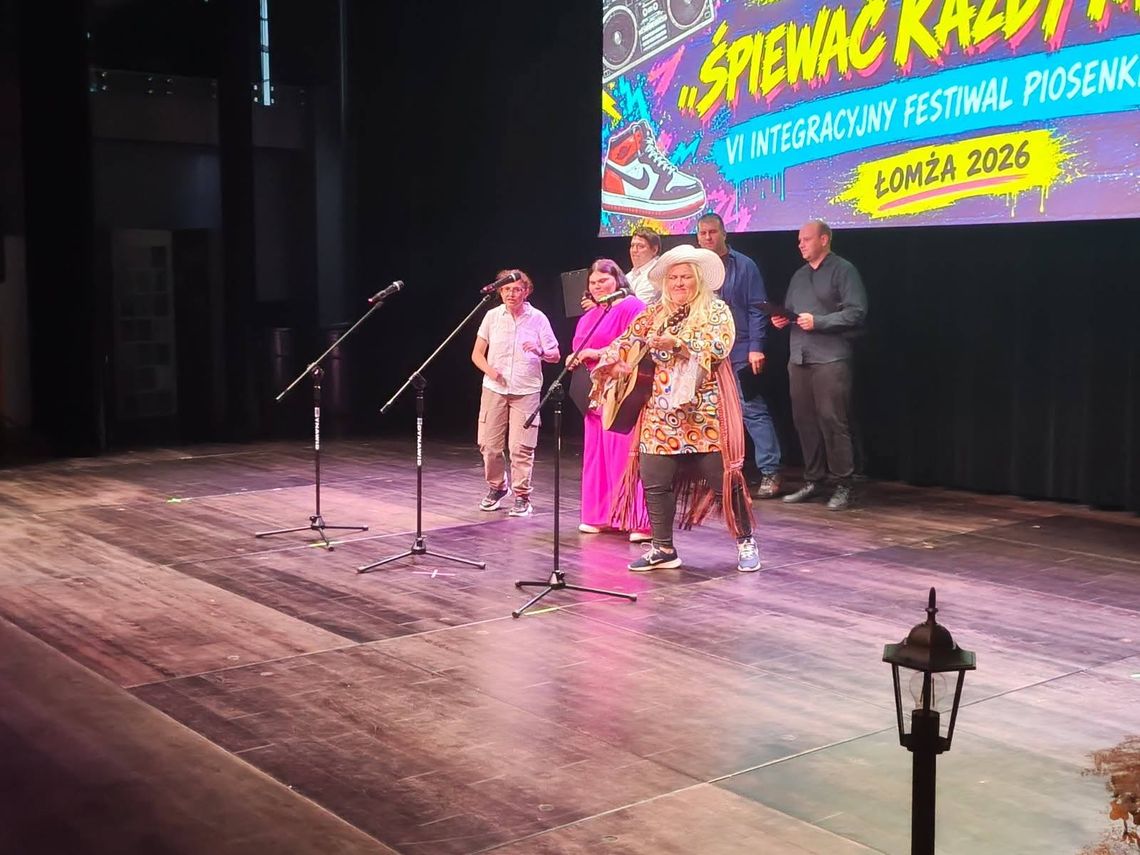Suwalczanie na VI Integracyjnym Festiwalu Piosenki Różnej „Śpiewać Każdy Może” Suwalczanie na VI Integracyjnym Festiwalu Piosenki Różnej „Śpiewać Każdy Może”