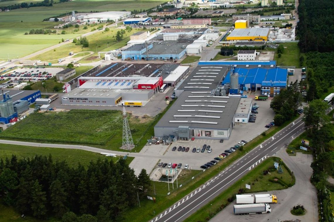 📉 Suwalska Strefa z niższymi progami inwestycyjnymi! To efekt starań posła Jacka Niedźwiedzkiego