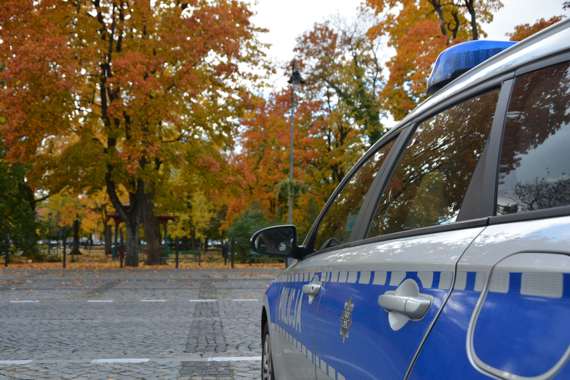 🚓 Suwalski policjant w czasie wolnym od służby zatrzymał poszukiwanego