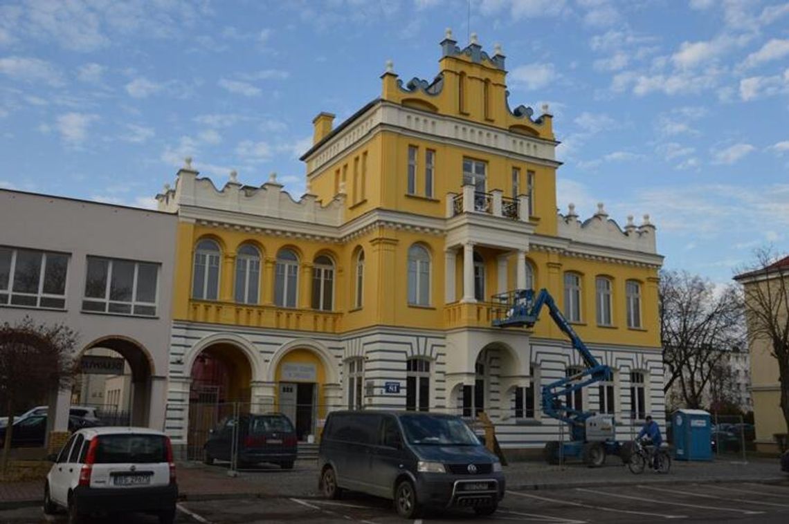 To wszystko da się zrealizować. Wyjątkowa wystawa o życiu i twórczości Wajdy i Zachwatowicz w Suwałkach