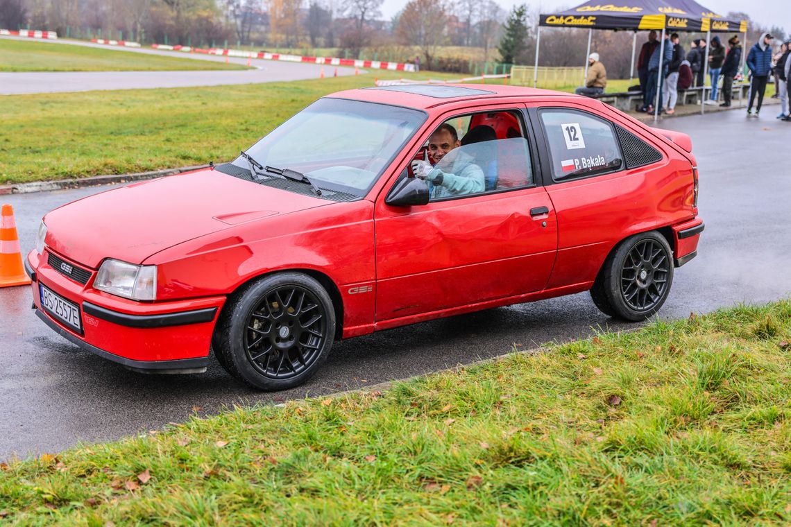 🏁Track Day w Suwałkach za nami! Moc silników, emocje i świetna zabawa na torze! 🔥🚗💨 🏁Track Day w Suwałkach za nami! Moc silników, emocje i świetna zabawa na torze! 🔥🚗💨