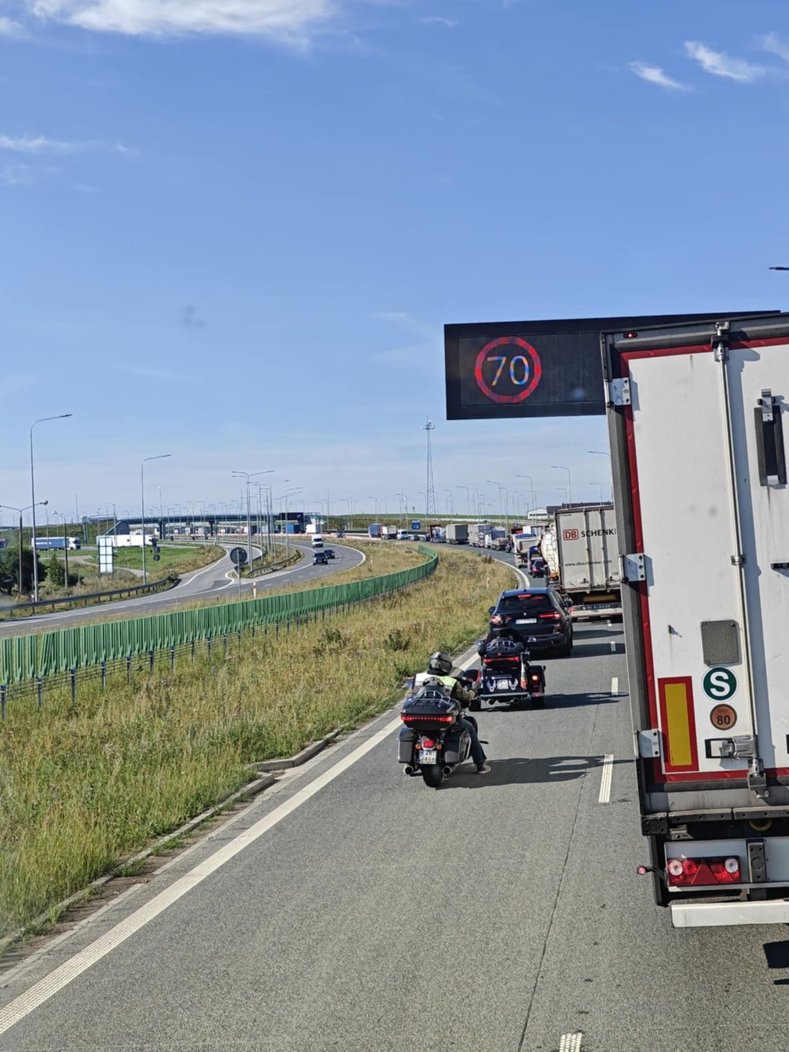 Tymczasowe kontrole graniczne z Niemcami i Litwą – ważne informacje dla podróżnych 🚗🛂