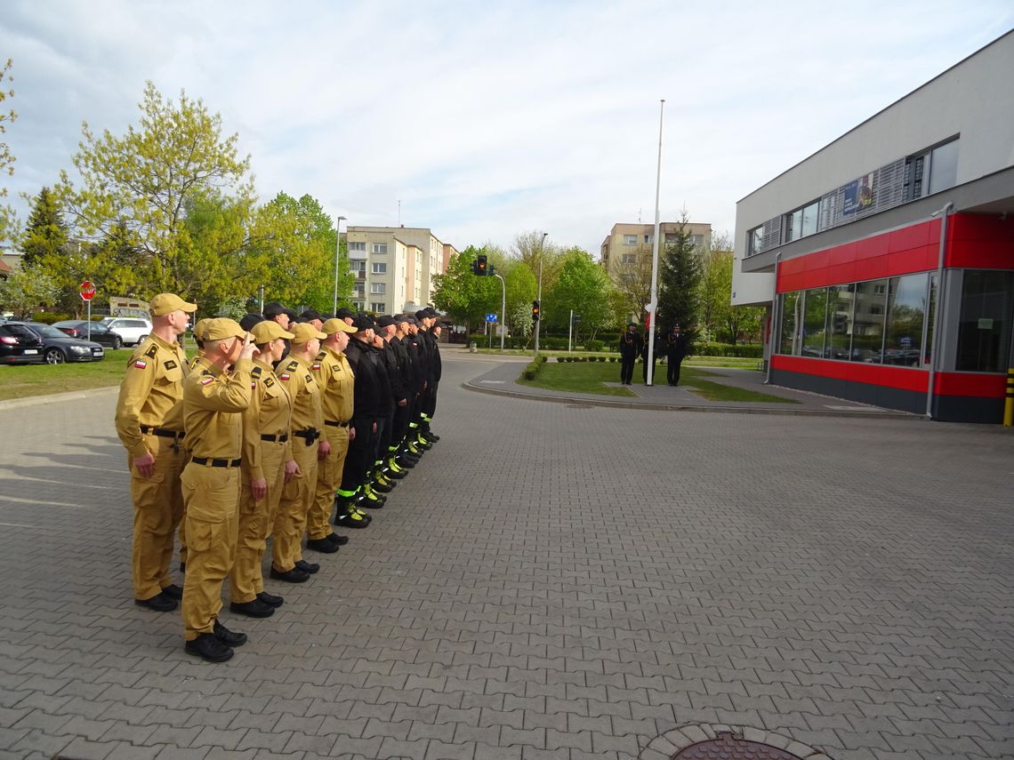 Uroczyste obchody Dnia Flagi Rzeczypospolitej Polski 🇵🇱 Suwałki, 2 maja 2025 r.
