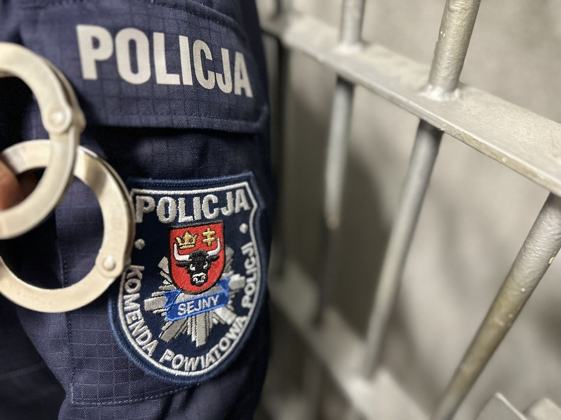 58-latek w pracy. Przywłaszczył portfel zgubiony przez klienta 58-latek w pracy. Przywłaszczył portfel zgubiony przez klienta