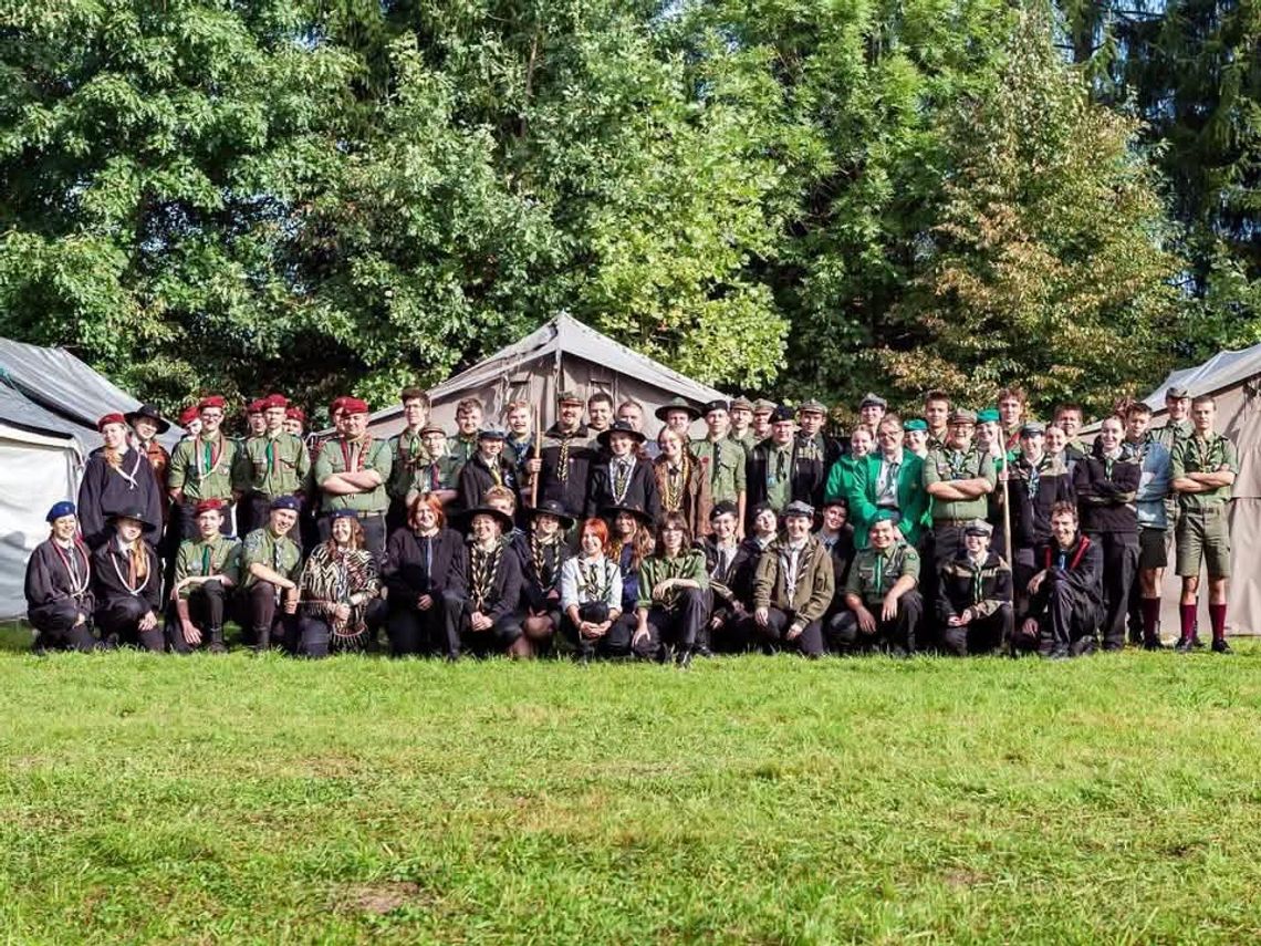 Wędrownicy na chorągwianym zlocie. Zamiast lekcji czekały na nich nietypowe zajęcia Wędrownicy na chorągwianym zlocie. Zamiast lekcji czekały na nich nietypowe zajęcia