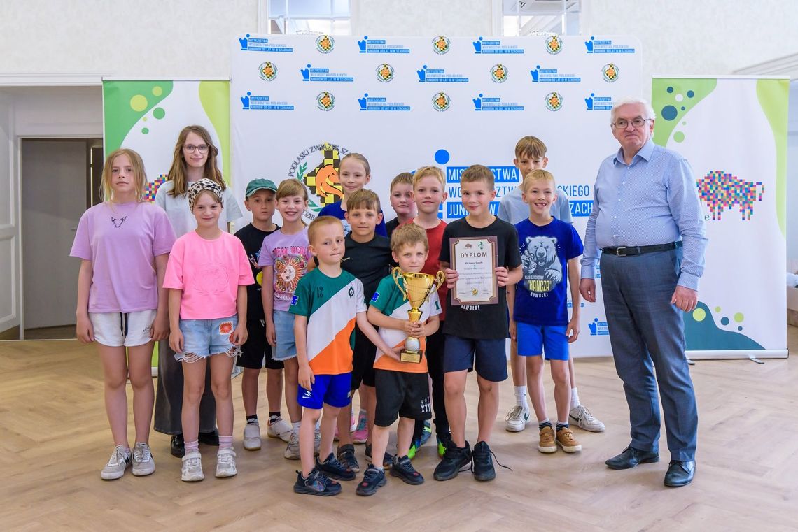 🥈🏆 Wielki sukces Klubu Szachowego Hańcza Suwałki! Drużynowe wicemistrzostwo województwa i grad medali indywidualnych ♟️🔥