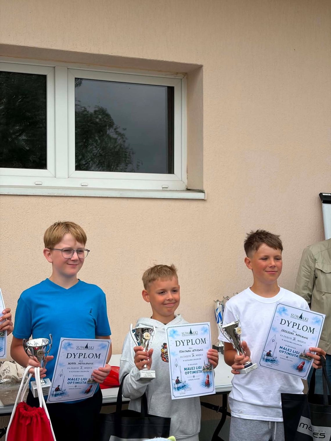 Wietrzne i wymagające regaty Małej Ligi Optymista w Suwałkach. UKŻ Grot Suwałki najlepszy drużynowo Wietrzne i wymagające regaty Małej Ligi Optymista w Suwałkach. UKŻ Grot Suwałki najlepszy drużynowo