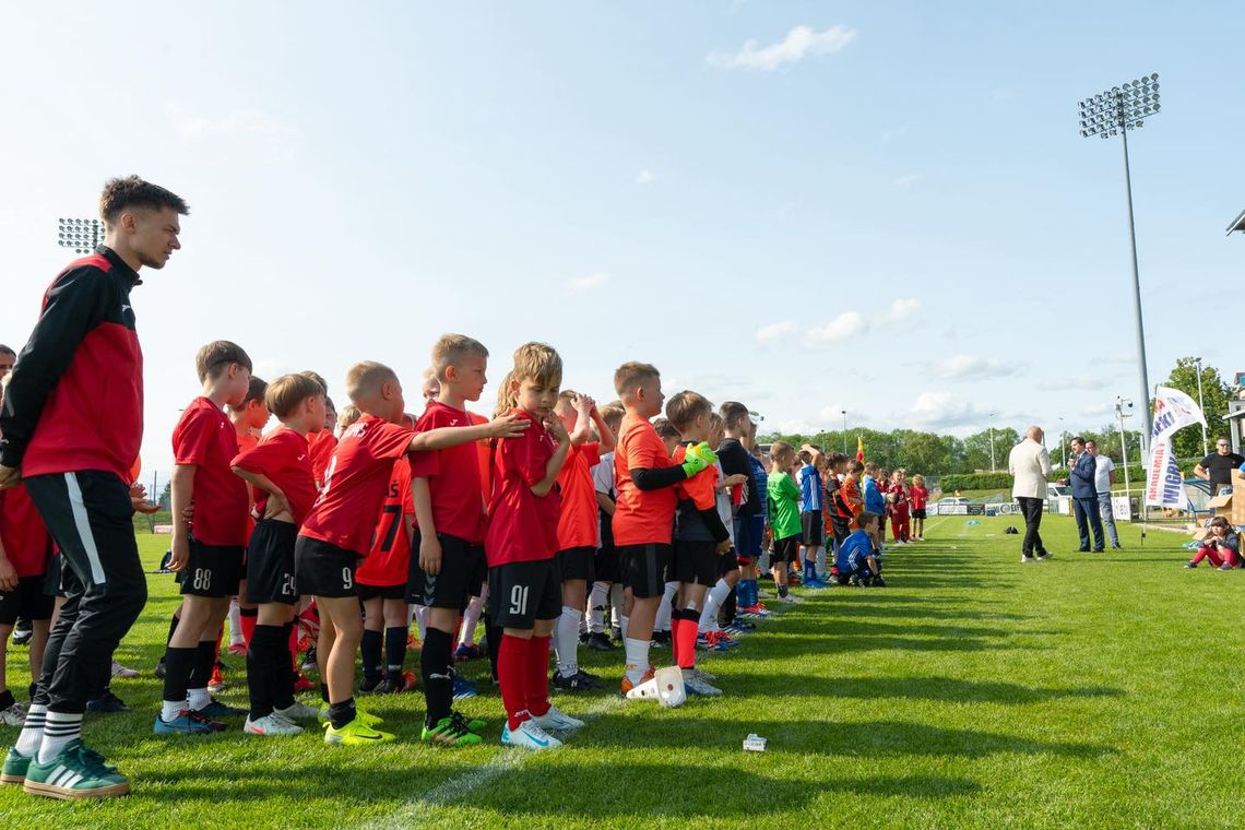 Wigry CUP 2025 - Boisko bez nałogów za nami! Dziecięcy turniej pełen emocji, bramek i radości ⚽🎉