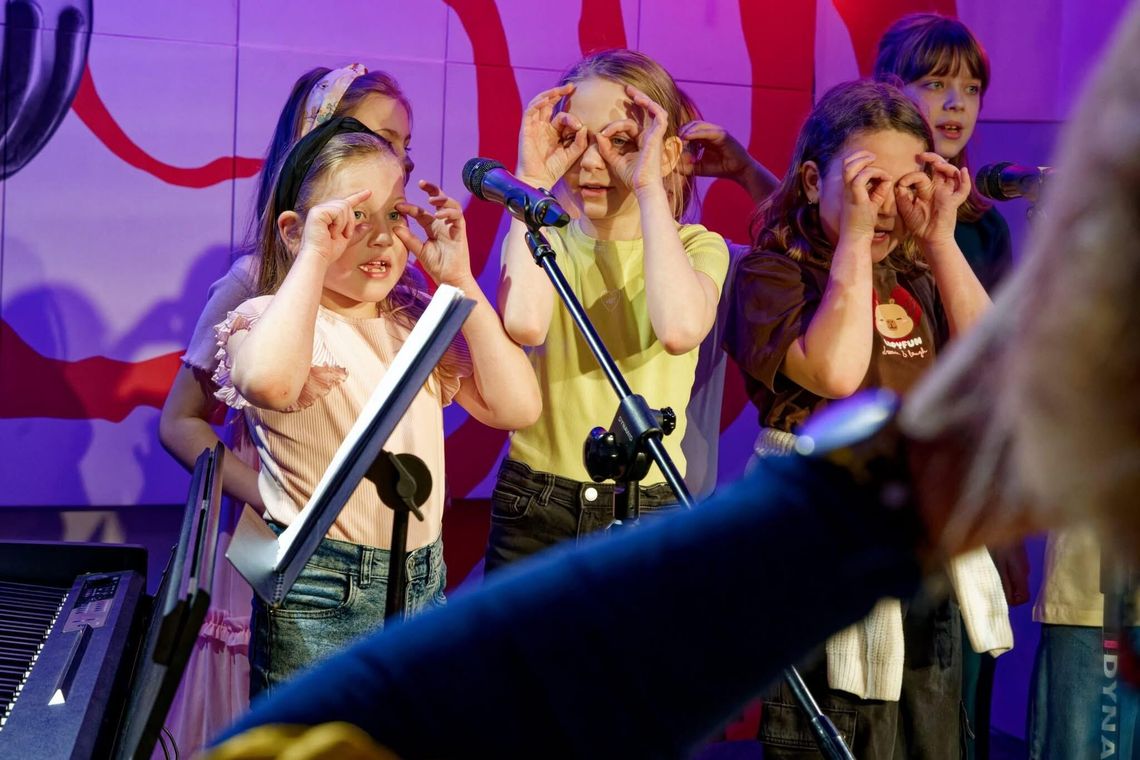 🎶 Wiosenny Koncert Gospel w Kawiarence Artystycznej