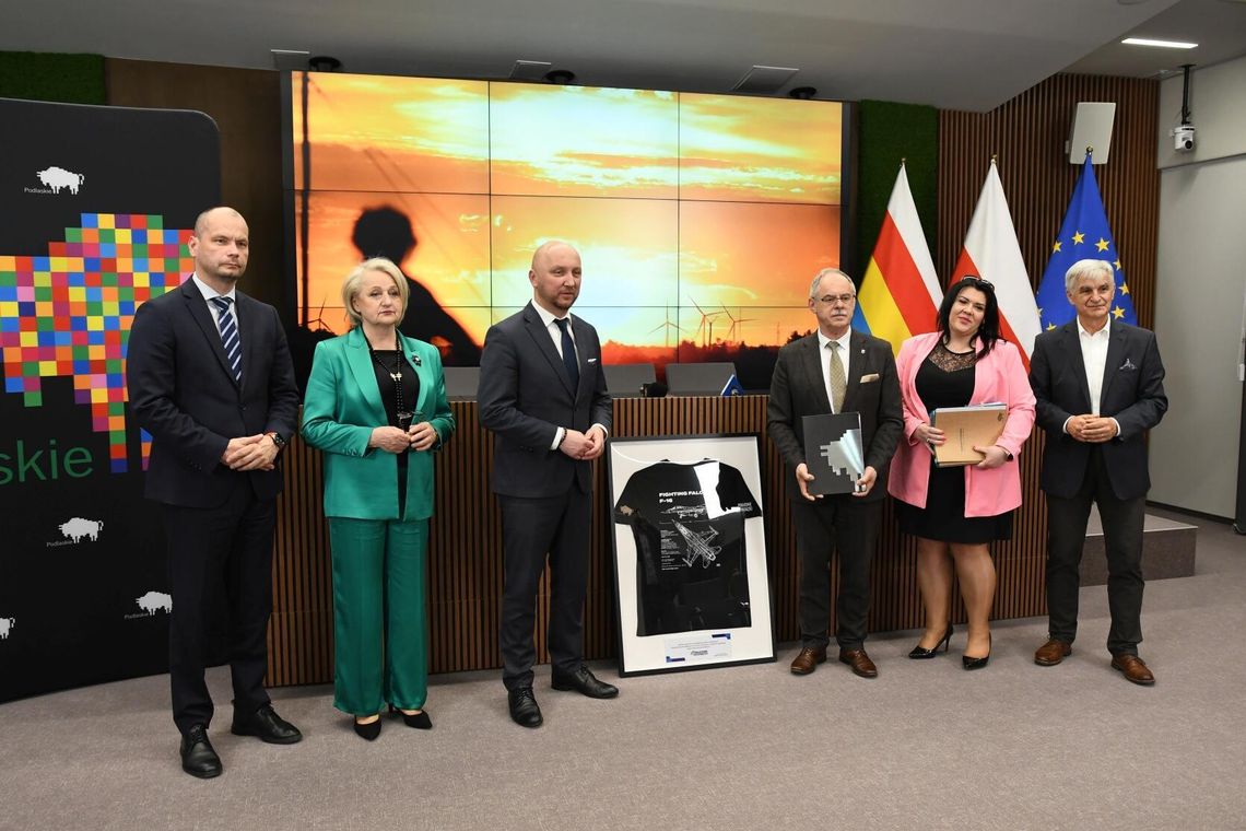 Wsparcie Województwa dla „Odlotowych Suwałk”. Umowa podpisana