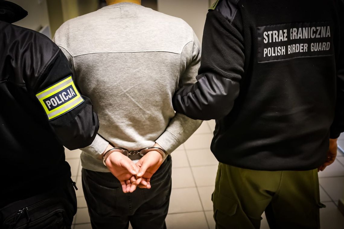 Wspólna akcja Straży Granicznej i Policji w Podlaskiem. Sprawdzono ponad 100 osób 🚓