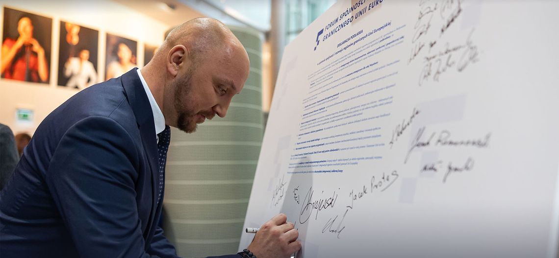 Wspólna deklaracja na rzecz rozwoju regionów przy wschodniej granicy. Podlaskie z nową inicjatywą Wspólna deklaracja na rzecz rozwoju regionów przy wschodniej granicy. Podlaskie z nową inicjatywą
