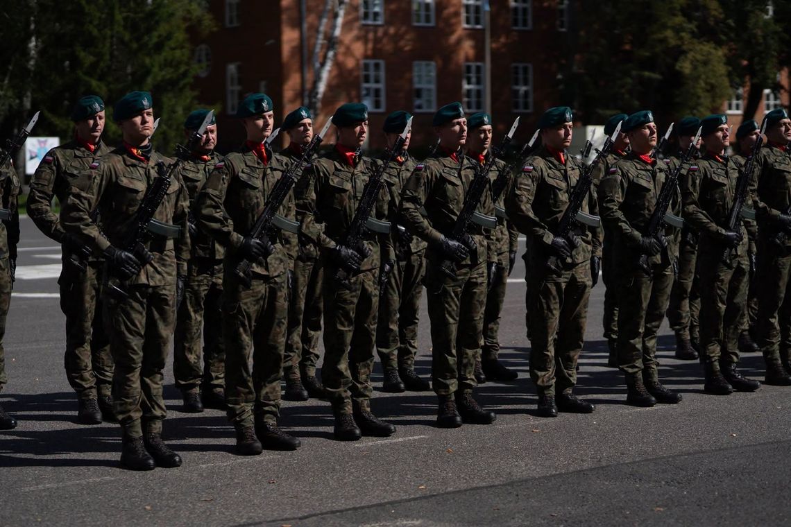Wybrano najlepszy pododdział honorowy 16 Dywizji Zmechanizowanej. Znamy wyniki konkursu