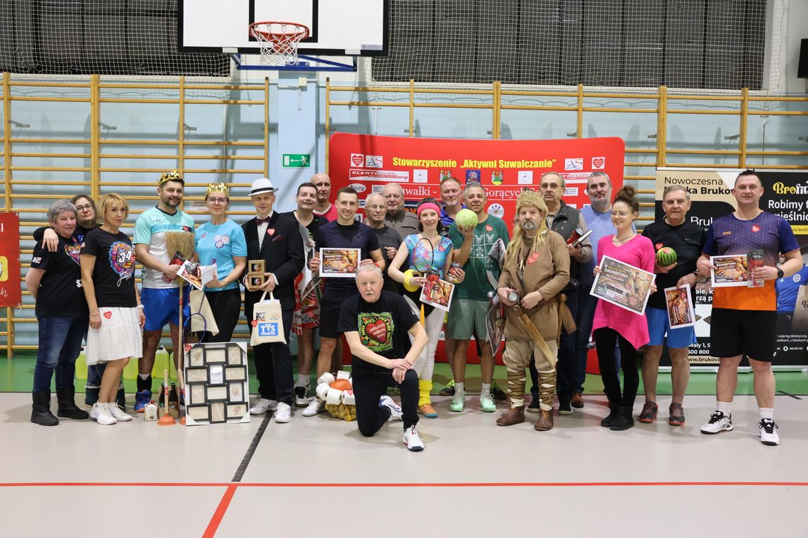 Zagrali w badmintona z sercem 🏸❤️ Aktywni Suwalczanie wsparli WOŚP