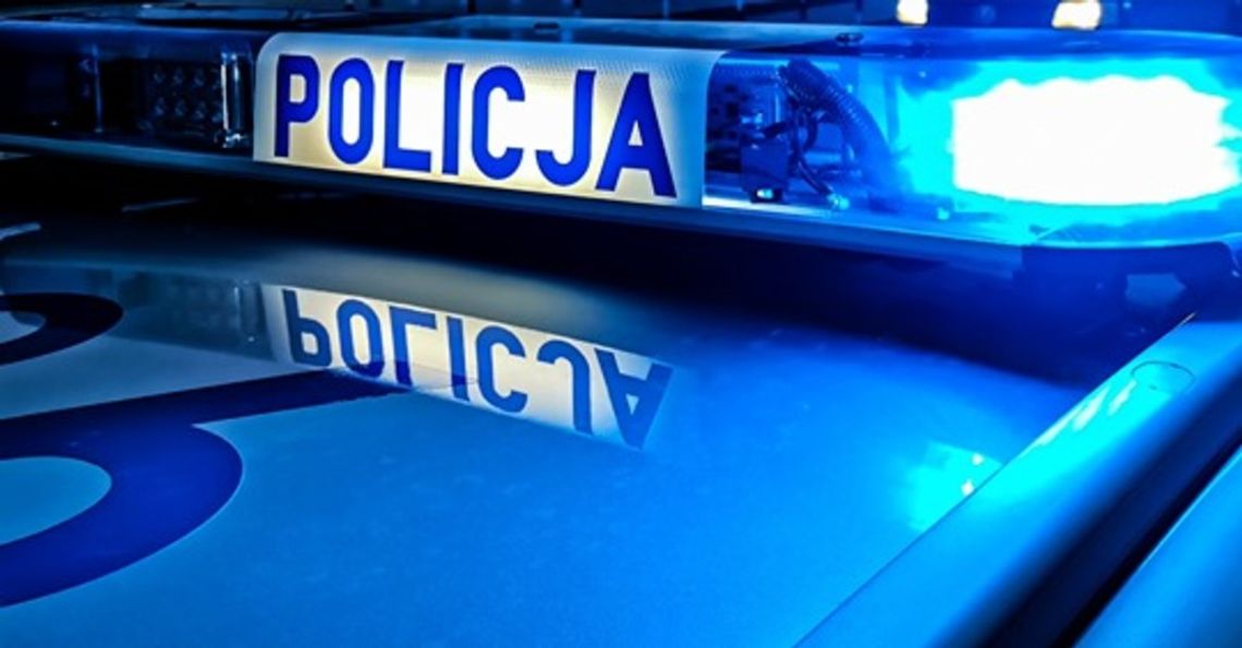 Zdemolował samochód byłej partnerki. 24-latek odpowie przed sądem Zdemolował samochód byłej partnerki. 24-latek odpowie przed sądem