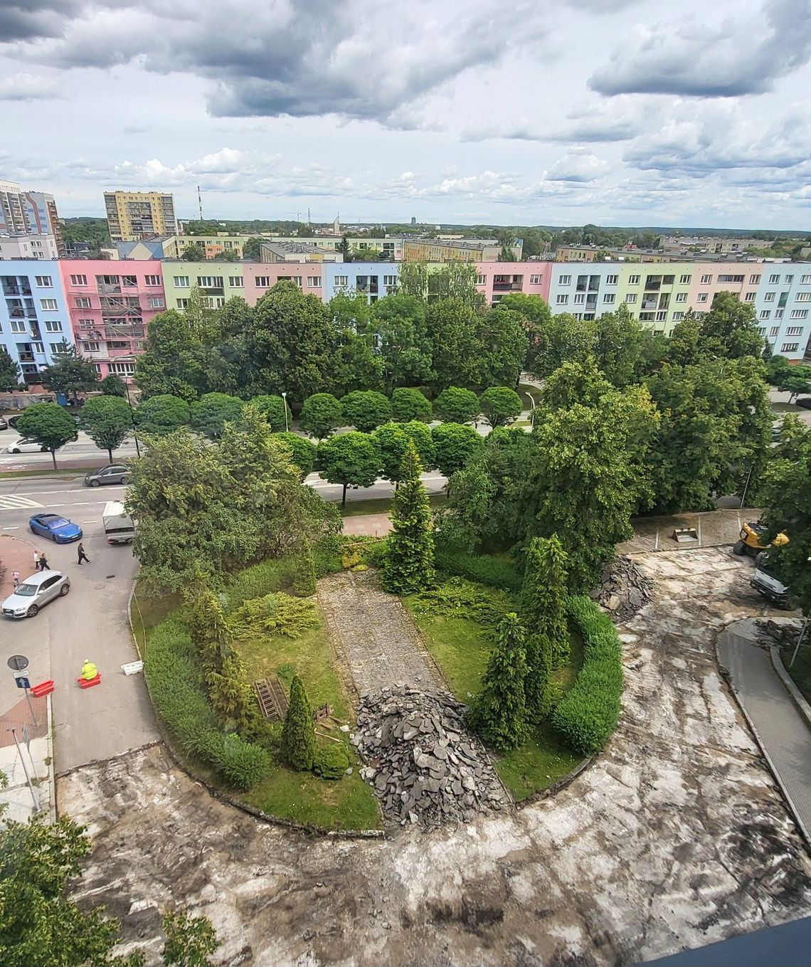 Zielona strefa powstaje przy III LO w Suwałkach Zielona strefa powstaje przy III LO w Suwałkach
