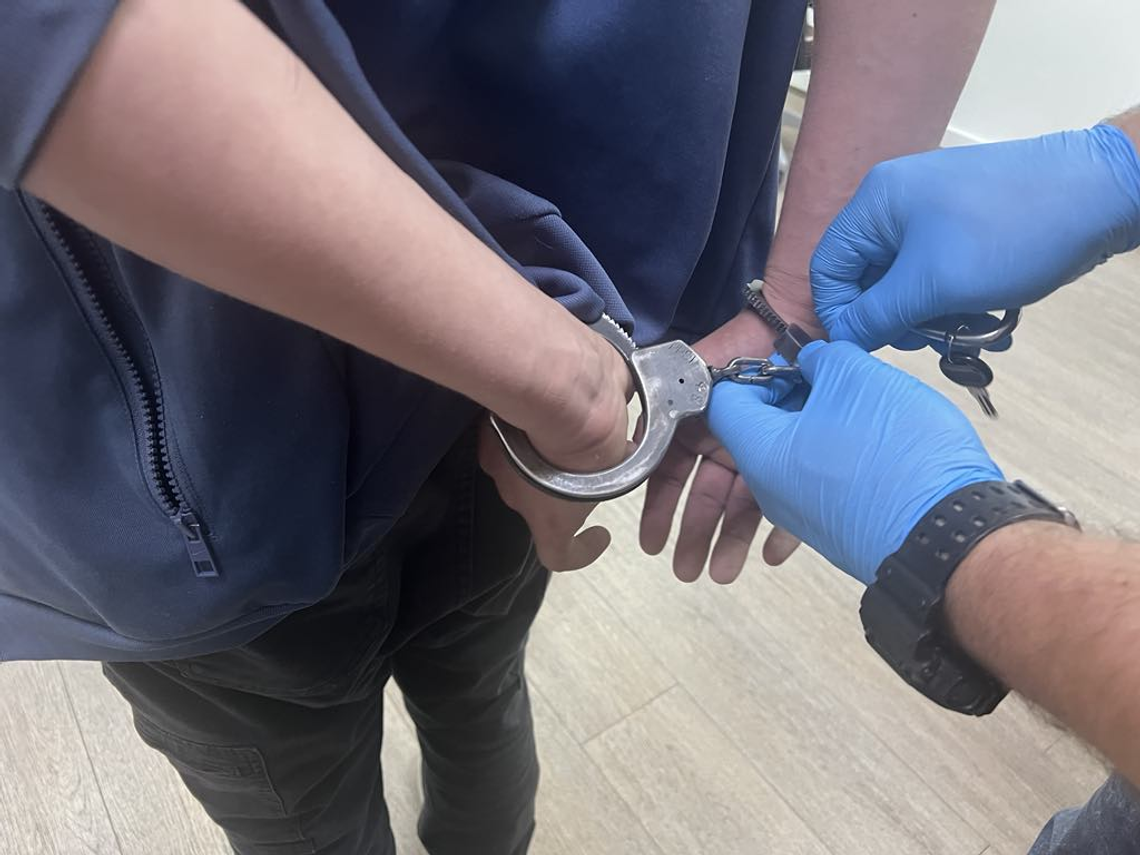 Złodziej wózka zatrzymany! 25-latek odpowie przed sądem 🛒🚔